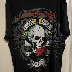 ED HARDY LOVE SKULL TEE SIZE XXL