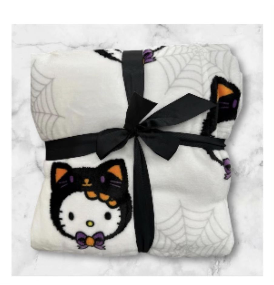 Hello kitty blanket