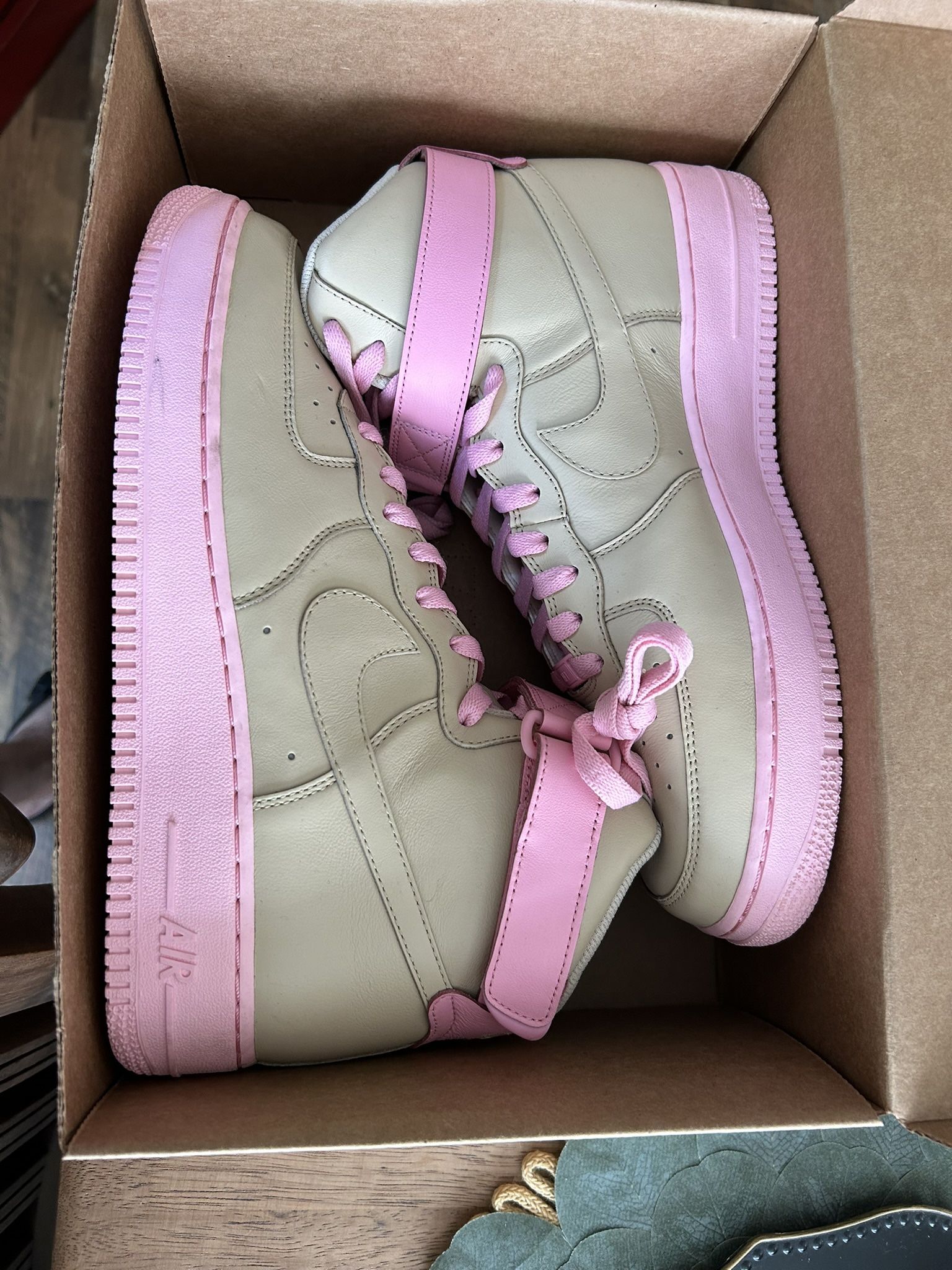 New Nike Vanchetta