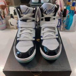 Mens Jordan's Flight 45 Sz 7 1/2
