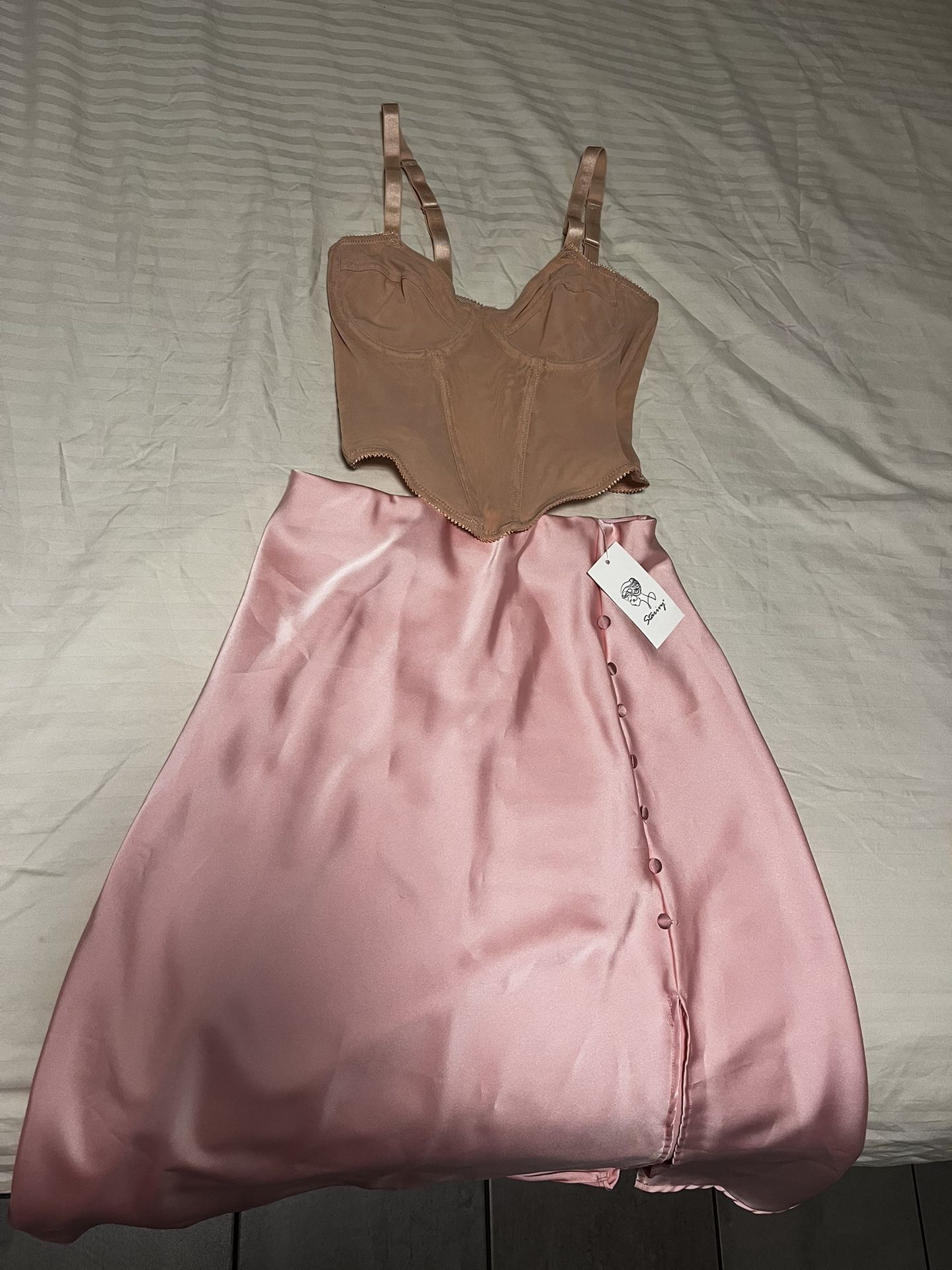 Sexy Midi Skirt And Corset