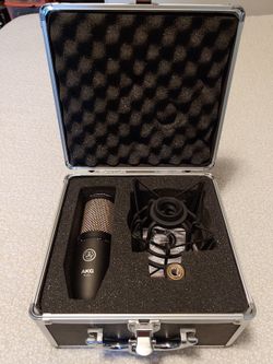 A kg P220 Condenser Microphone