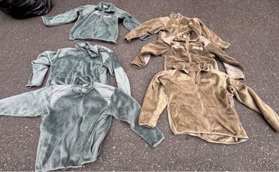 Military Surplus Cold Weather Fleece, large lot