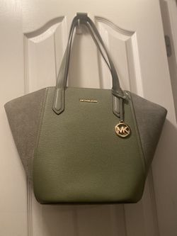 Michael Kors Tote