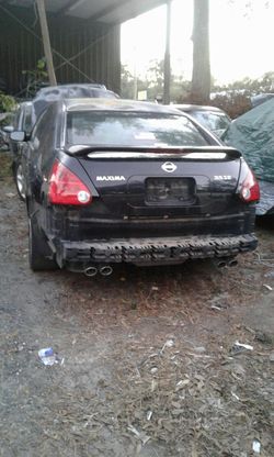 nissan Maxima Se 2004 parts