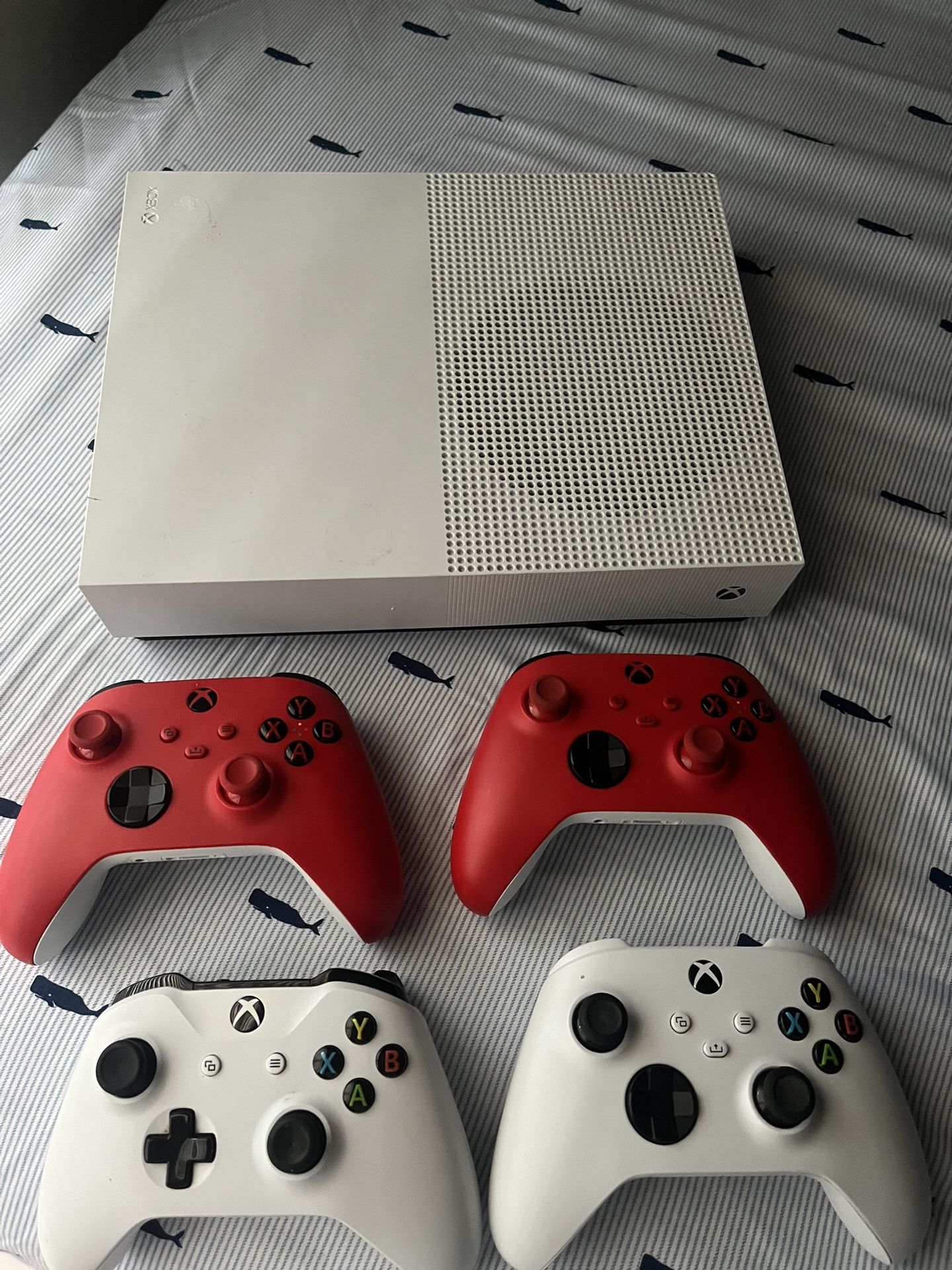 Digital Xbox One S
