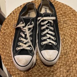 Converse Black