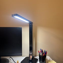 LED Dimmable Desk Lamp