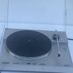 Used in good condition with some minor cosmetic blemishes. These blemishes are in the form of some scratches and scuff marks associated with normal us