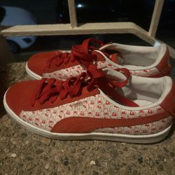 Hello Kitty sneakers Women’s 8.5 