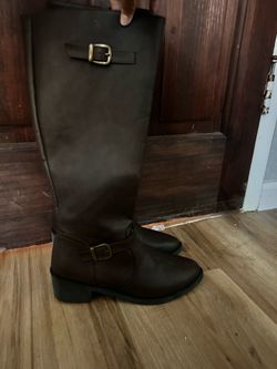 Brown Leather Knee-High Riding Boots