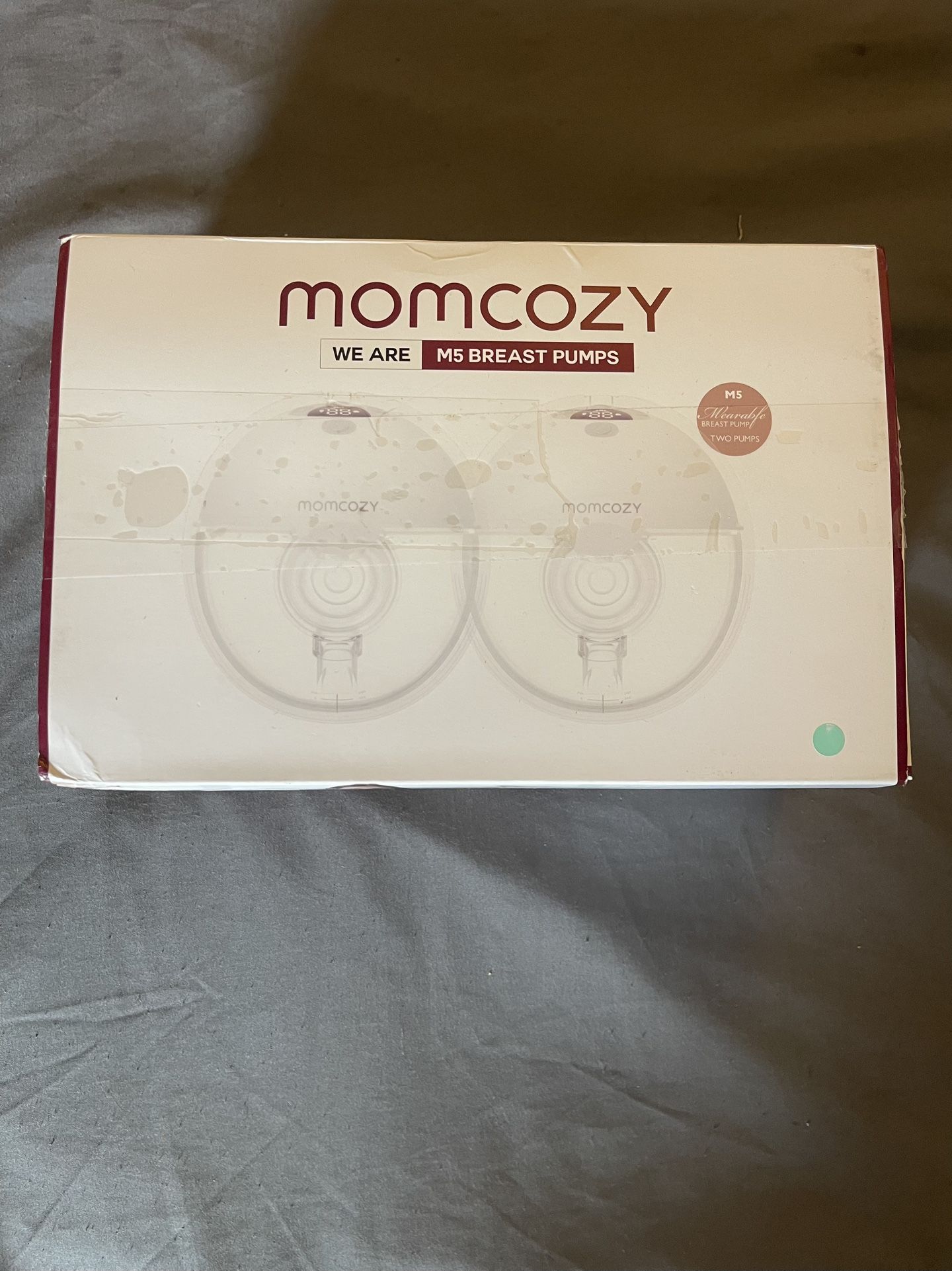 Momcozy M5 multipleLevels Double Wearable Breast Pump - White Open box New