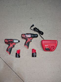 M12 impact drill kit with two batteries
