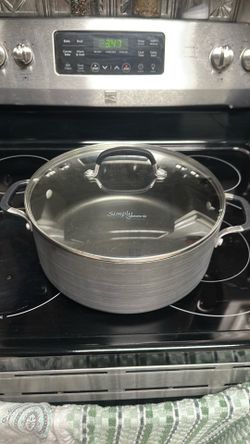 Simply Calphalon Pot