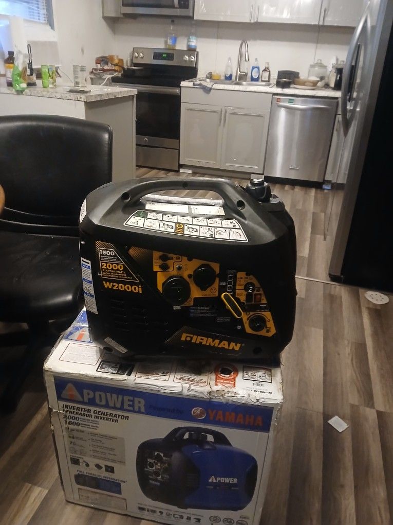 Firman W2000i Generator