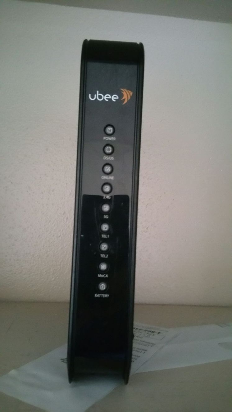 Ubee DVW32CB Advanced Wireless Voice Gateway