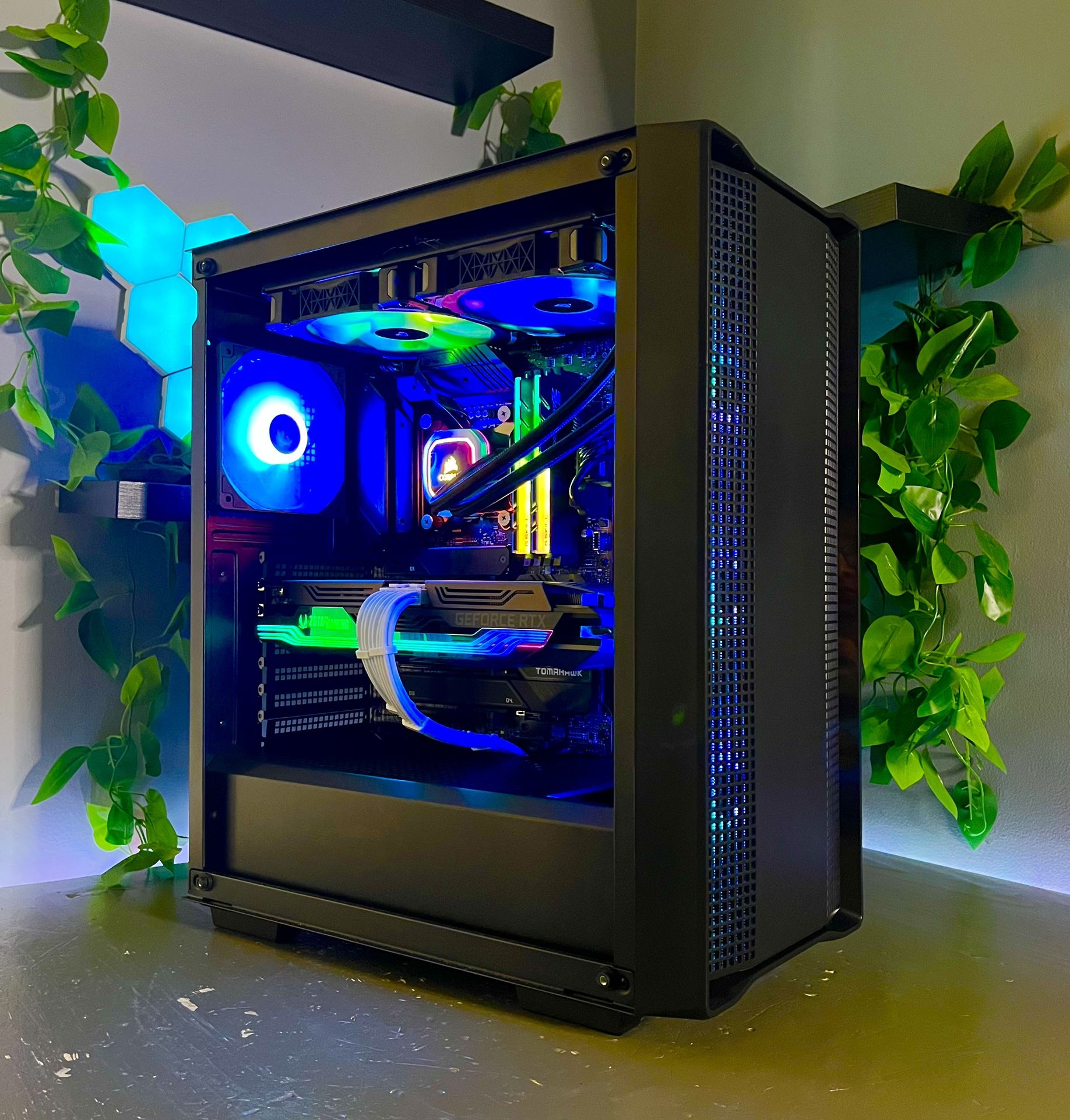 Gaming PC: RTX 3070 Ti | i7-12700F | 32GB RAM