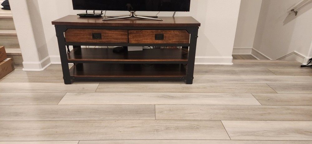 TV/Console Table