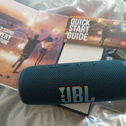 JBL Bluetooth Speaker Flip 6 NEW IN BOX 