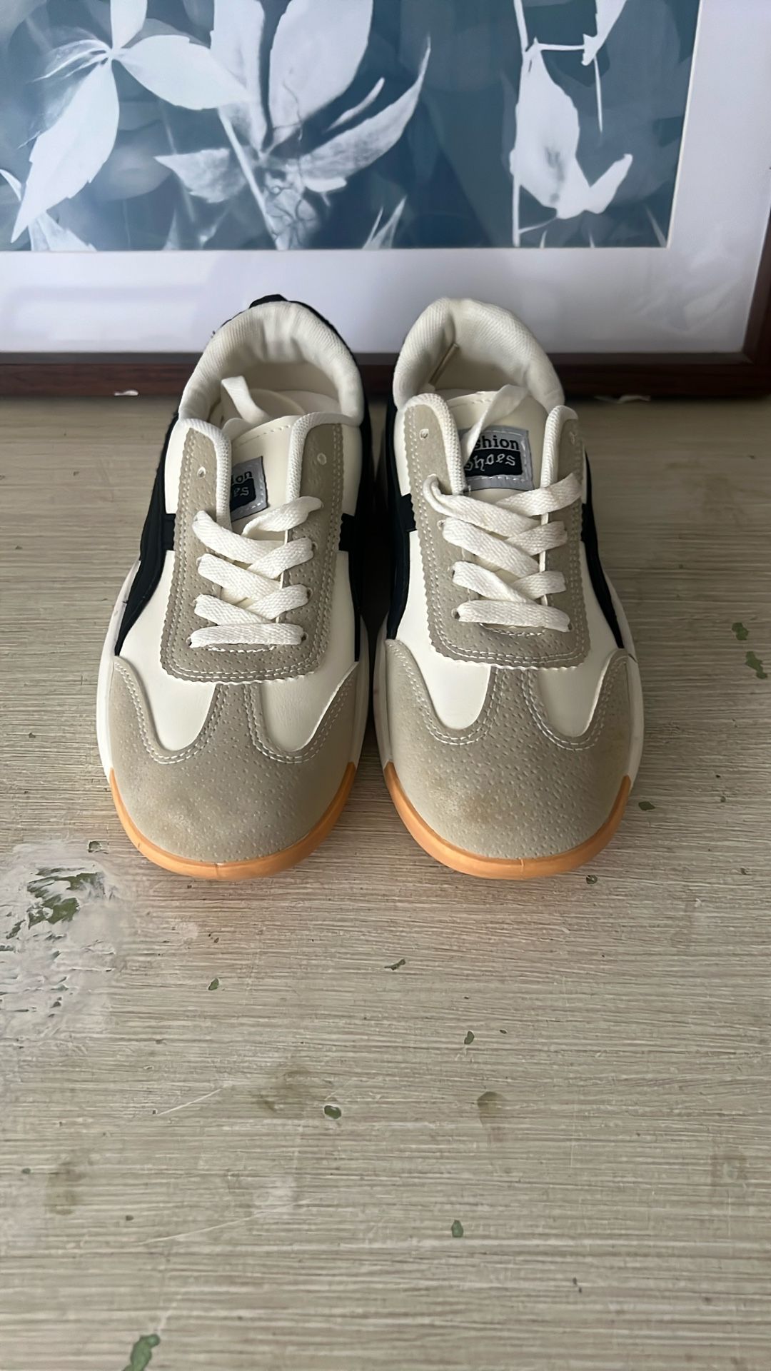 Women’s Shoes 7.5