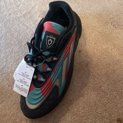 Rare Adidas Marvel Shoe 7y