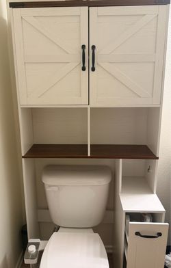 Bathroom storage cabinet