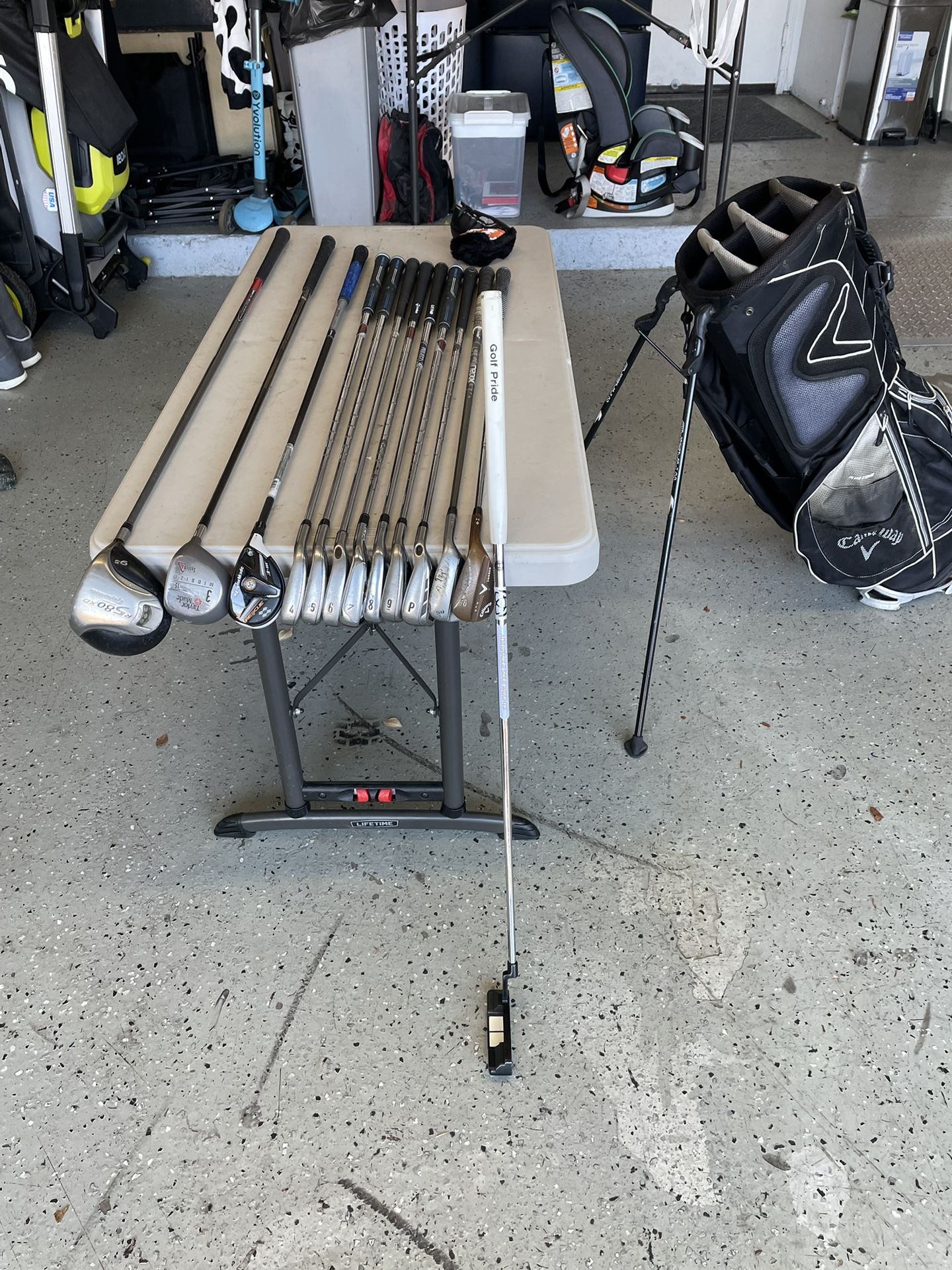 Golf Clubs 