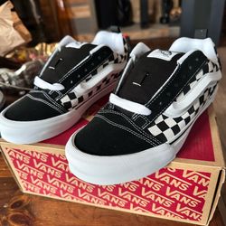 ♥️♥️Brand New, Checker, Board, Vans Tennis Shoes Men’s 8 - Women’s 91/2♥️♥️