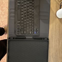 iPad Pro 11inch Drop Case With keyboard Bluetooth
