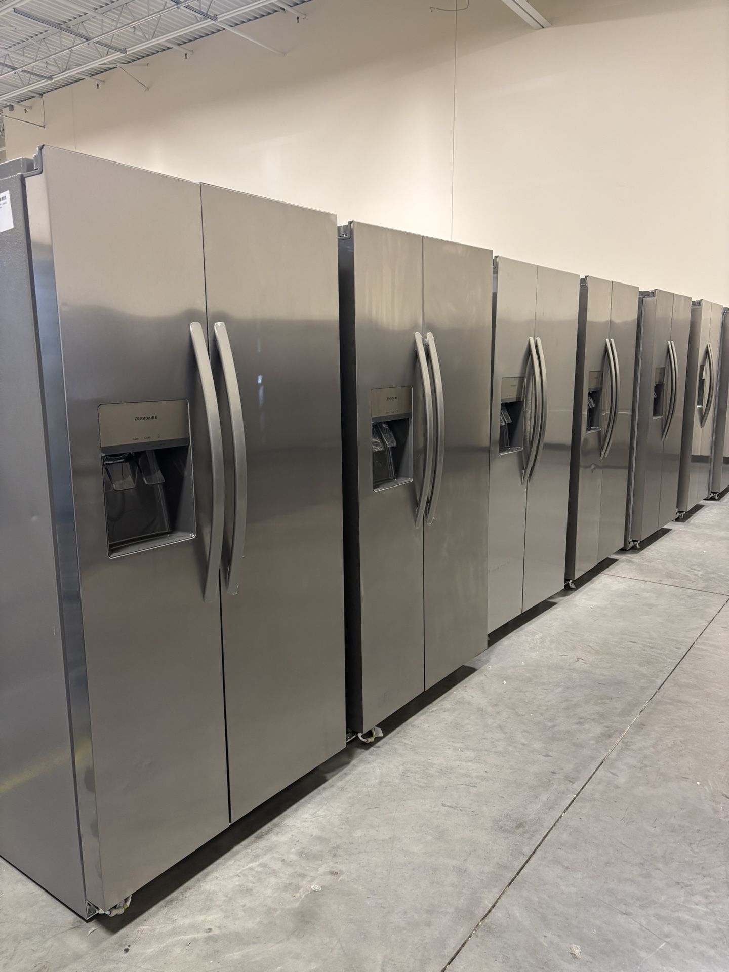 Frigidaire Side-By-Side With Icemaker