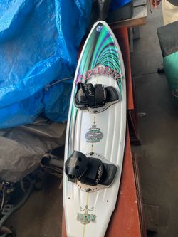 Hyperlite Wakeboard