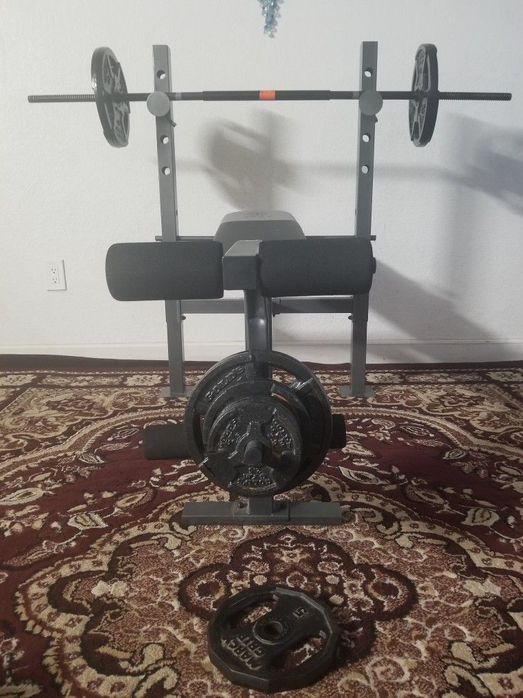 Bench Press, Weights