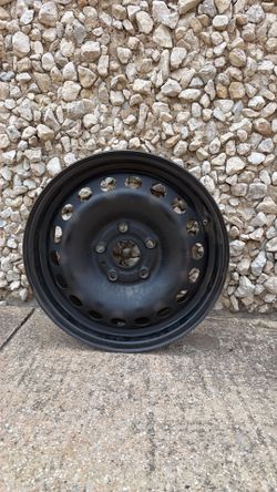 VW Jetta steel wheel 15” 69894