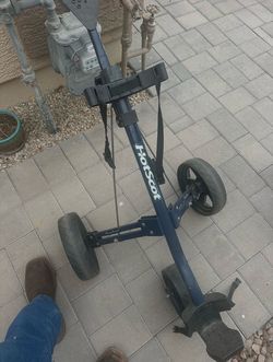 Lightweight Tommy Armour HotScot 3-wheel golf push cart
