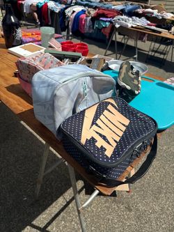 Nike Lunch Box Bag