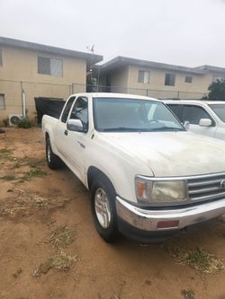 1998 Toyota T100
