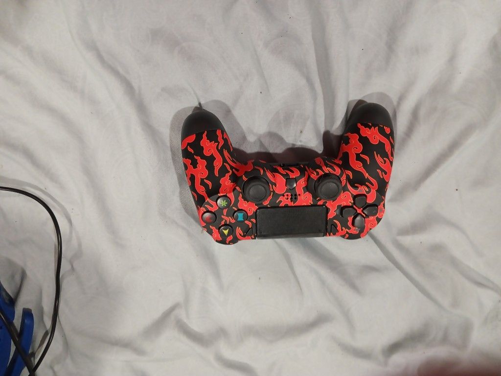 PS4 Controller