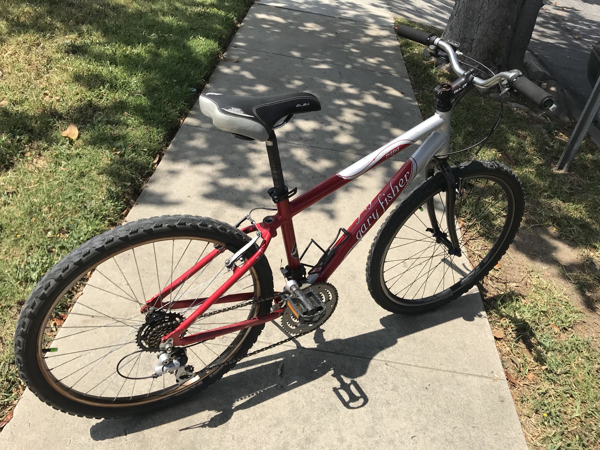 Gary Fisher Napa Hybrid Bike