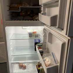 Frost Free Refrigerator-great Condition.