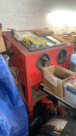 Sand blaster