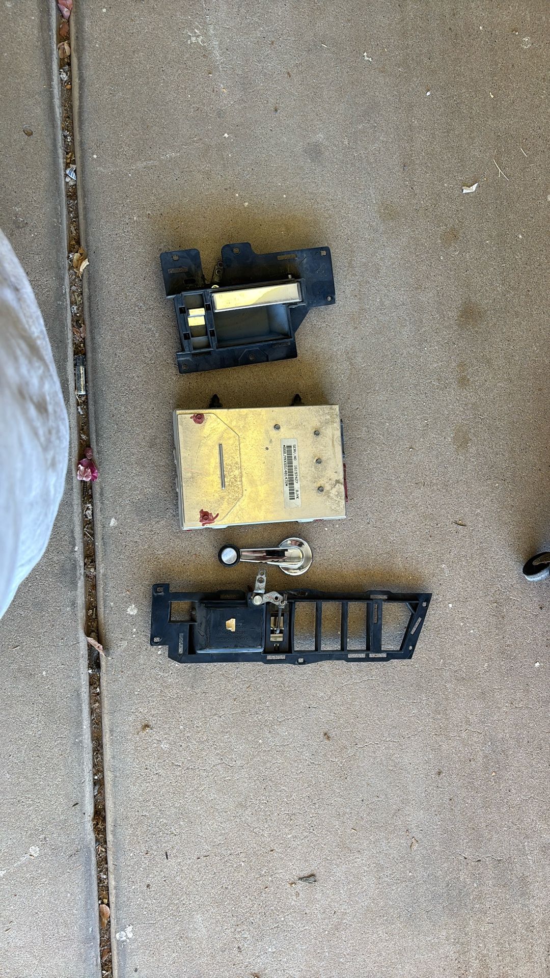90s Chevy Suburban parts