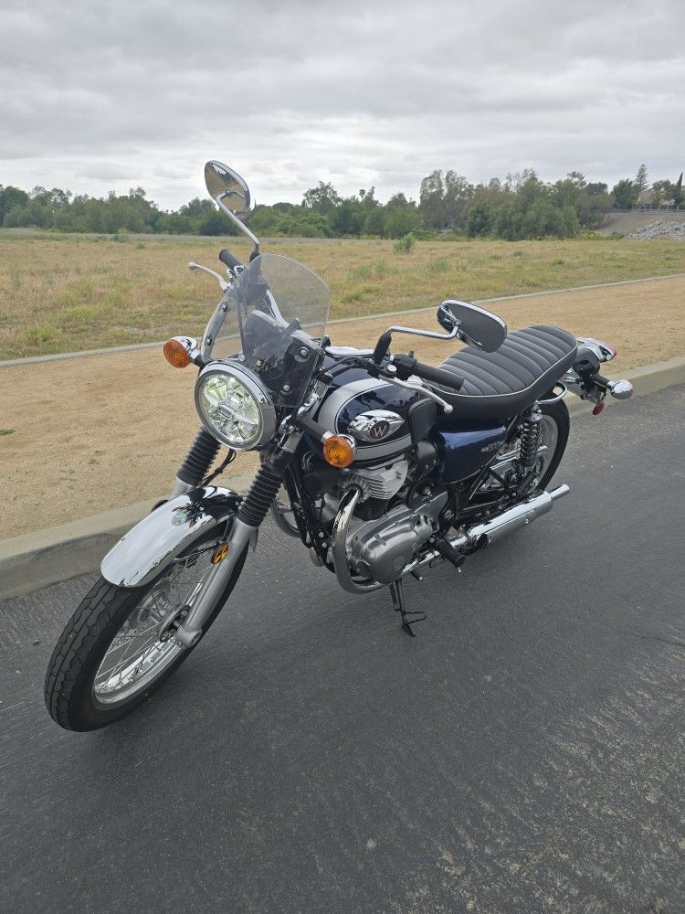2021 Kawasaki W800