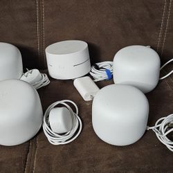 5x Google Wifi Mesh Routers Mix 