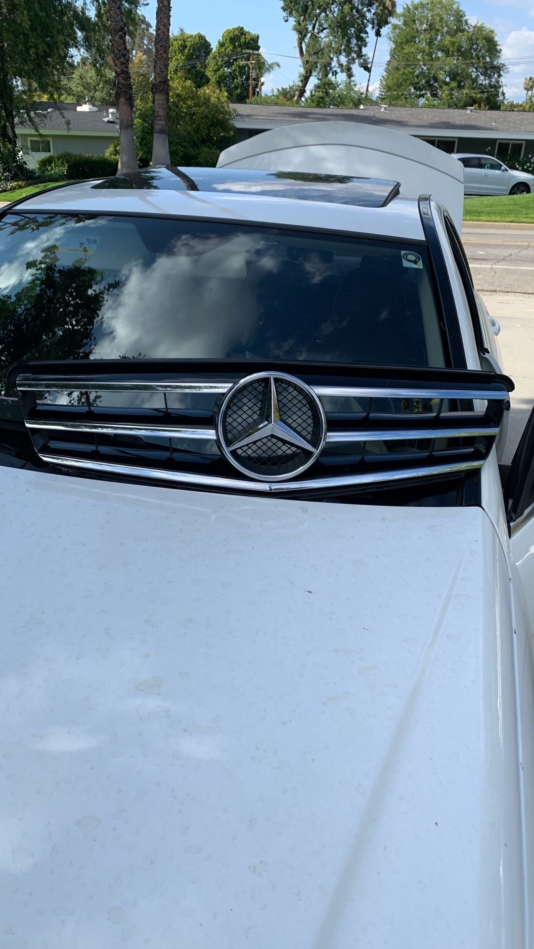Mercedes Benz c250, c300 bumper grill 2008-2014
