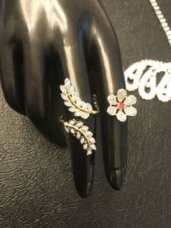 Beautiful American diamond twin ring in box