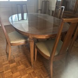 Vintage Oval Dining Table + 6 Chair Set 🌵 MUST GO🌵
