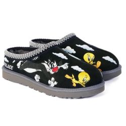PRESALE Palace x Looney Tunes x UGG Tasman Slipper Black Size 10 M Limited Drop