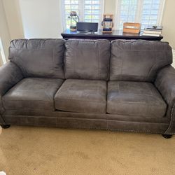 91” Upholstered Couch (faux Leather)