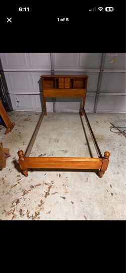 Twin frame with rails