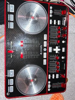 Vestax Typhoon USB DJ MIDI Spin-Style Controller